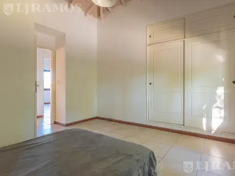 Casa en Alquiler al Oeste
