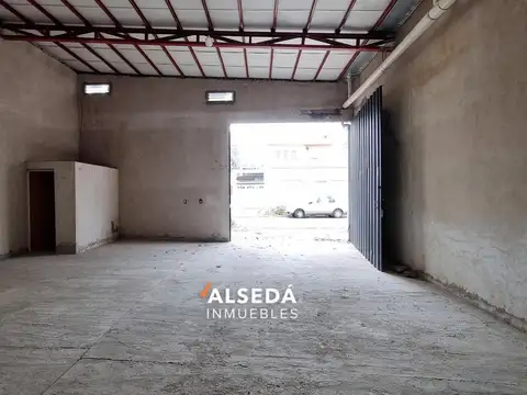 Galpon en Alquiler 8  mts Frente