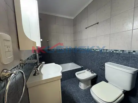 DEPARTAMENTO DE 2 AMBIENTES EN ALQUILER