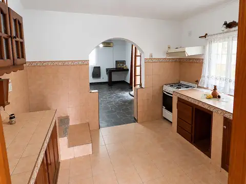 Amplia casa en venta en Estanislao del Campo 1162, Rincon de MIlberg