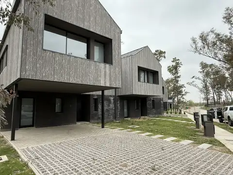 Venta Casa en Nuevo Malagueño. 3 dormitorios. Patio