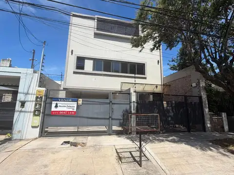 Duplex en Venta Olivos
