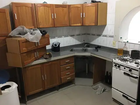 Dr L De La Torre 3225 , Piso PB