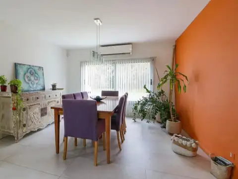 Casa en Venta al Este