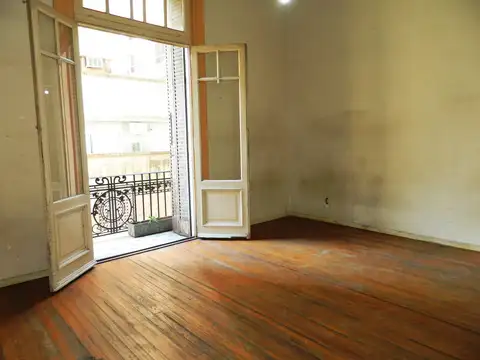 Oportunidad! valor M2 U$S 1107 venta depto 4 amb Centro