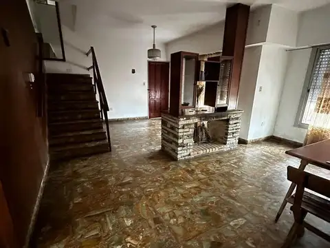 Casa en Alquiler de 3 dormitorios