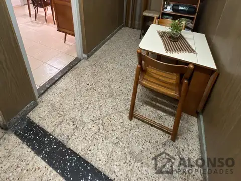 Depto Tipo Casa en Venta en Lanus Oeste, USD 80.000