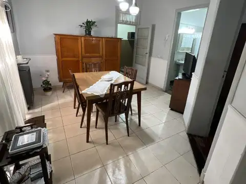 Depto Tipo Casa en Venta de 5 dormitorios
