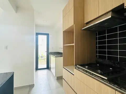 Cdad De Valparaíso 7500