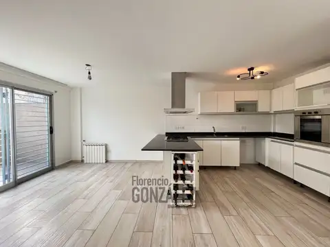 Departamento en Alquiler con 1 cocheras