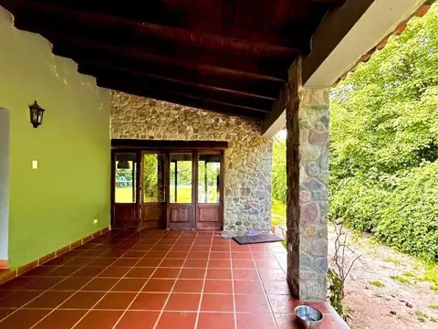Casa 4 ambientes con 3 baños
