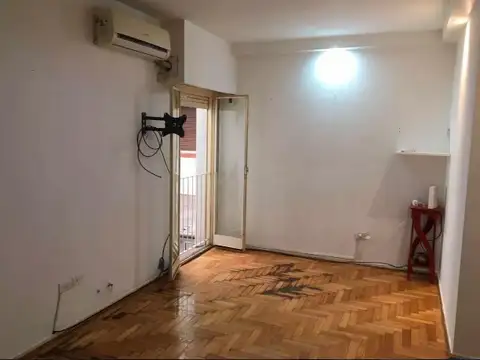 Av Jose Maria Moreno Al 800 - Dto. 2 Amb. Apto Cred.