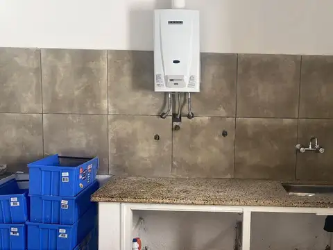 Casa  4dor en Güemes, Alquiler comercial
