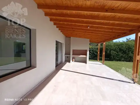 Casa en Venta en El Canton - Norte, USD 245.000