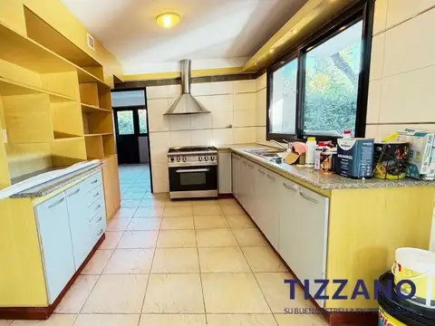 Casa en Alquiler al Oeste