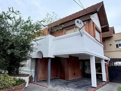 CASA INTERNA EN VENTA  