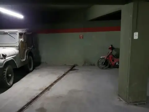 Cocheras cubiertas venta - 3,9 x 7mts2-27,3 mts 2  - Adrogue