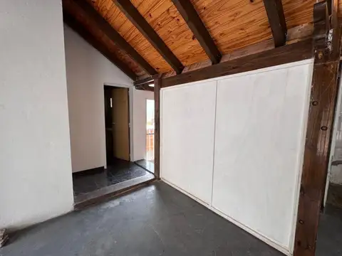 Departamento en Alquiler en Barrio España y Hospitales, $ 450.000