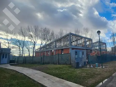 Casa 6 ambientes con 3 baños