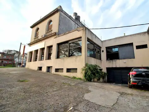 Venta, esq. comercial y  vivienda, gran potencial