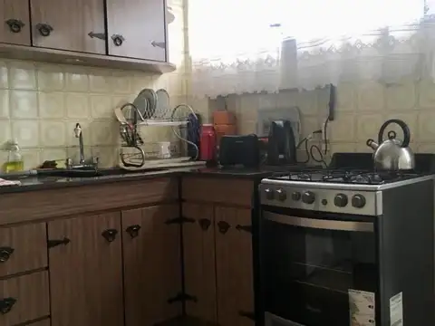 Casa en zona Parque Ayerza- Castelar Norte