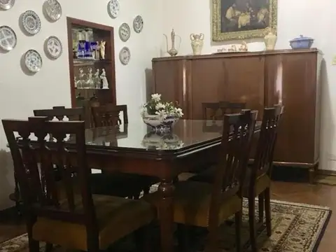 Casa en Venta en Castelar, USD 240.000