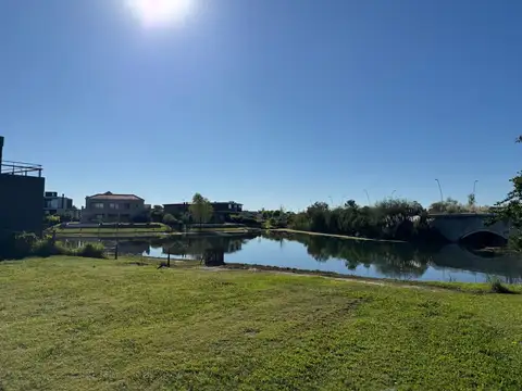 Terreno en Venta en Puertos - Barrio Vistas, USD 170.000