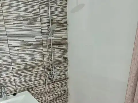 Oficina en Alquiler al Sur