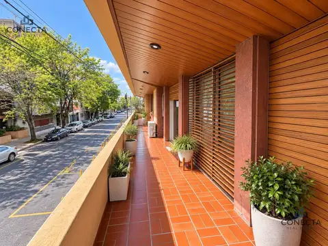 Departamento tipo casa Excelente piso entrada Individual edificio Flores Villa Gral. Mitre OPORTU