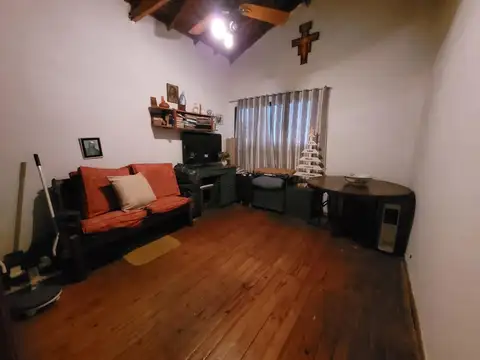 Casa en Venta en Zárate, USD 100.000