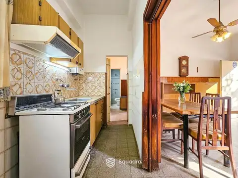 Casa 4 ambientes con 1 baño