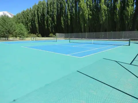 Terreno en Venta en San Carlos de Bariloche, USD 100.247