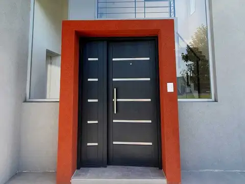 Casa en Alquiler de 4 dormitorios