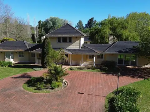 Casa en Venta de 4 dormitorios