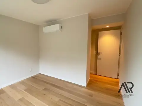 Departamento 5 ambientes con 3 baños