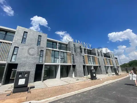 Casa - Triplex 3 Dormitorios en Sunny, Tigre