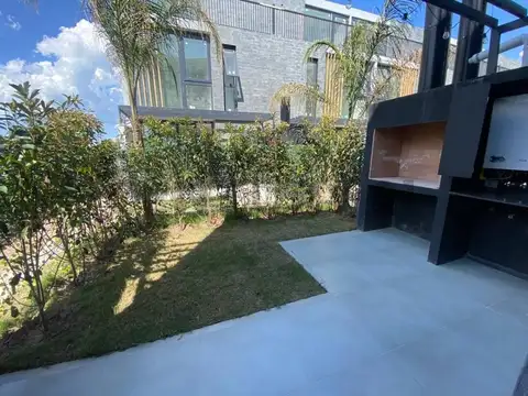 Casa - Triplex 3 Dormitorios en Sunny, Tigre