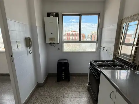 DEPTO MONOAMBIENTE EN ALQUILER EN RAMOS MEJIA CENTRO