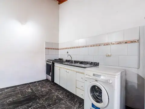 VENTA PH 2 AMBIENTES C/ENTREPISO AL FRENTE WILDE