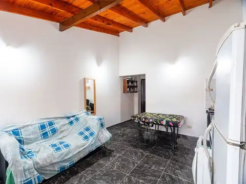 Depto Tipo Casa en Venta de 2 ambientes