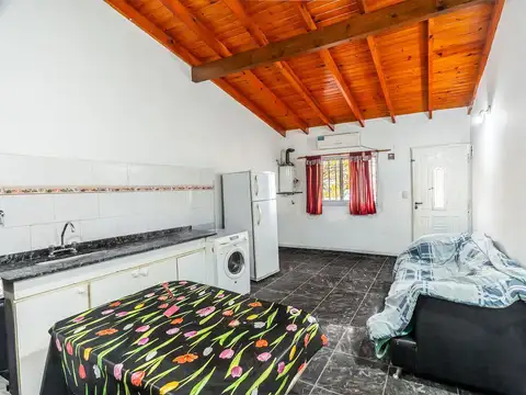 Depto Tipo Casa en Venta en Wilde, USD 35.000