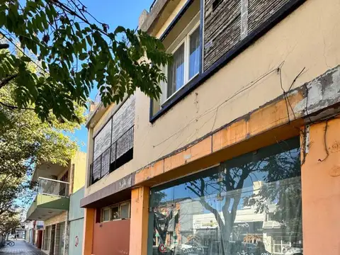 CASA-LOCALES COMERCIALES RIO 3