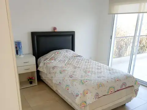 Puertos del Lago Barrio Vistas lote al 100