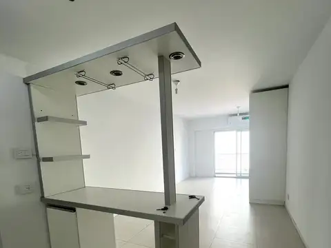 Departamento en Alquiler en Monte Castro, $ 500.000