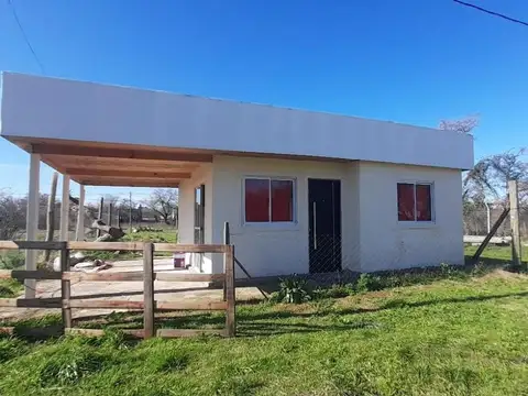 PRECIO FINAL- CASA CON ESCRITURA - SE ACEPTA VEHICULO COMO P