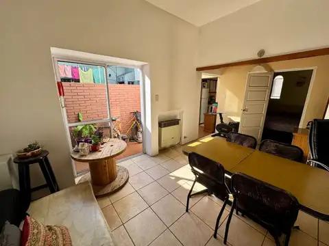 Avenida Rivadavia 3800