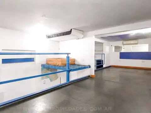 Roque Saenz Peña  al 1500 entre Avenida Maipú y Juan de Garay