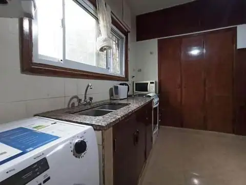 Depto Tipo Casa 3 ambientes con 2 baños