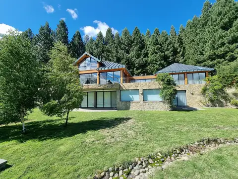 VENTA Casa principal Quincho Casa cuidador 760m² Lote 18.000m2 Chapelco Golf San Martin de los Andes