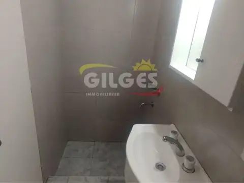Alquiler de Departamento 1 Ambiente en Ramos Mejia  Centrico   muy buen estado Apto Profesional